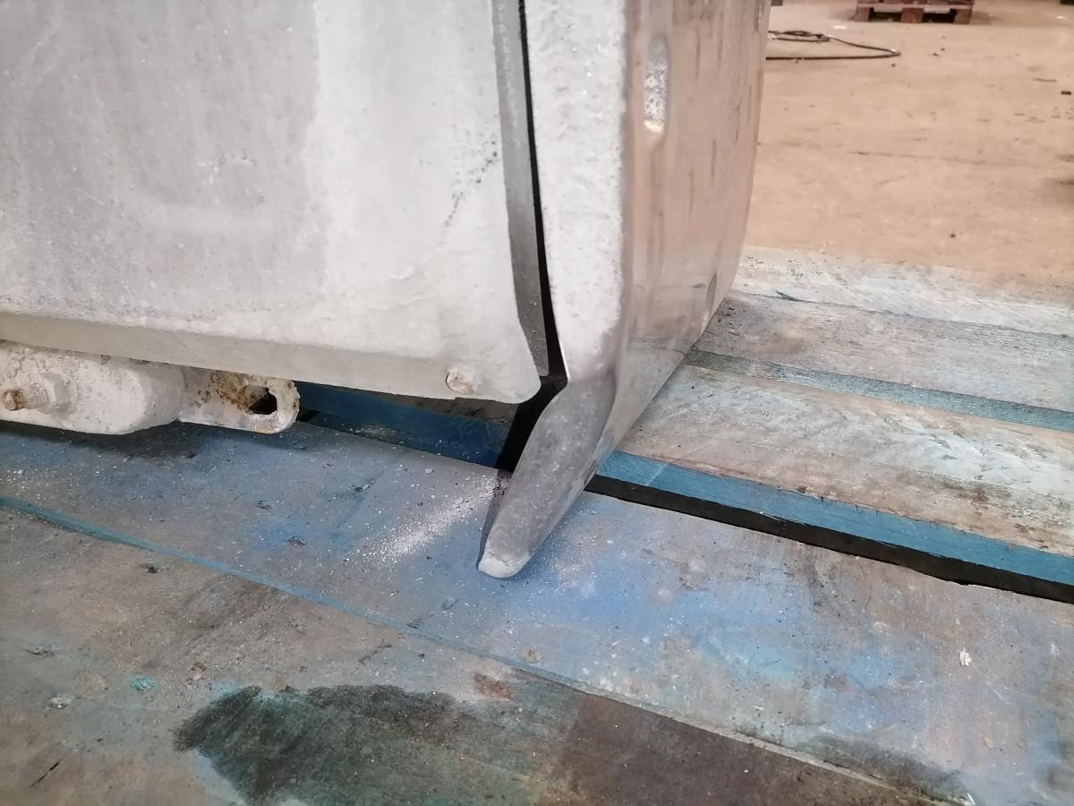 Volvo Muffler 20894953 - Глушитель для Грузовиков: фото 4 Volvo Muffler 20894953 - Глушитель для Грузовиков: фото 4