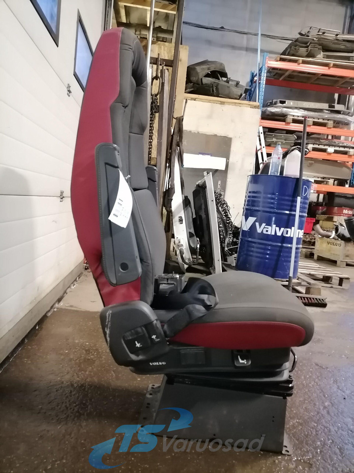 Volvo Passenger seat 21210197 - Сиденье для Грузовиков: фото 4 Volvo Passenger seat 21210197 - Сиденье для Грузовиков: фото 4