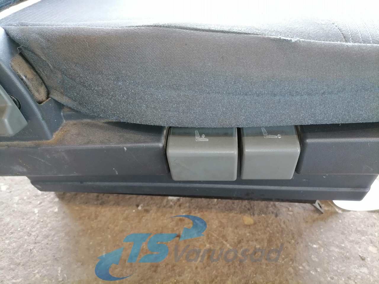 Volvo Passenger seat 7420862569 - Сиденье для Грузовиков: фото 5 Volvo Passenger seat 7420862569 - Сиденье для Грузовиков: фото 5