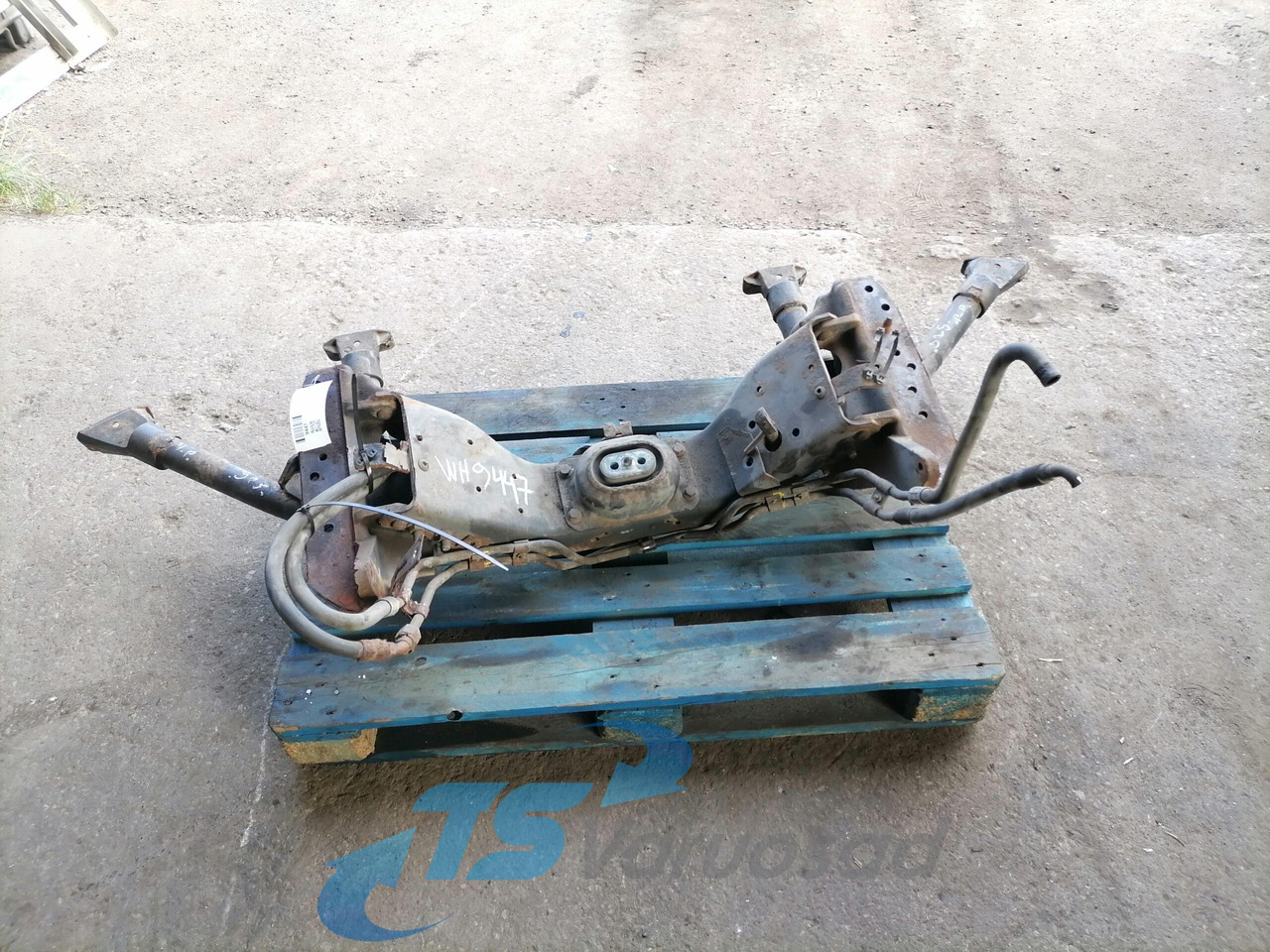Volvo Raami vahetala 20743068 - Рама/ Шасси для Грузовиков: фото 1 Volvo Raami vahetala 20743068 - Рама/ Шасси для Грузовиков: фото 1