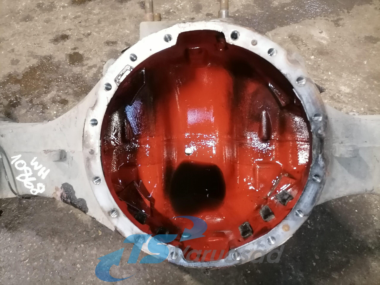 Volvo Rear axel housing 3201N9244B - Ось и запчасти для Грузовиков: фото 4 Volvo Rear axel housing 3201N9244B - Ось и запчасти для Грузовиков: фото 4