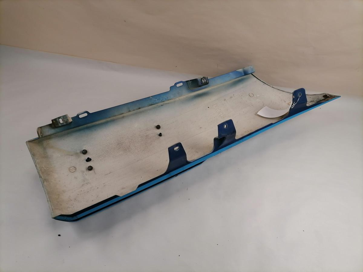 Volvo Volvo kabiini nurgapõsk, parem 20748396 - Решётка радиатора для Грузовиков: фото 4 Volvo Volvo kabiini nurgapõsk, parem 20748396 - Решётка радиатора для Грузовиков: фото 4