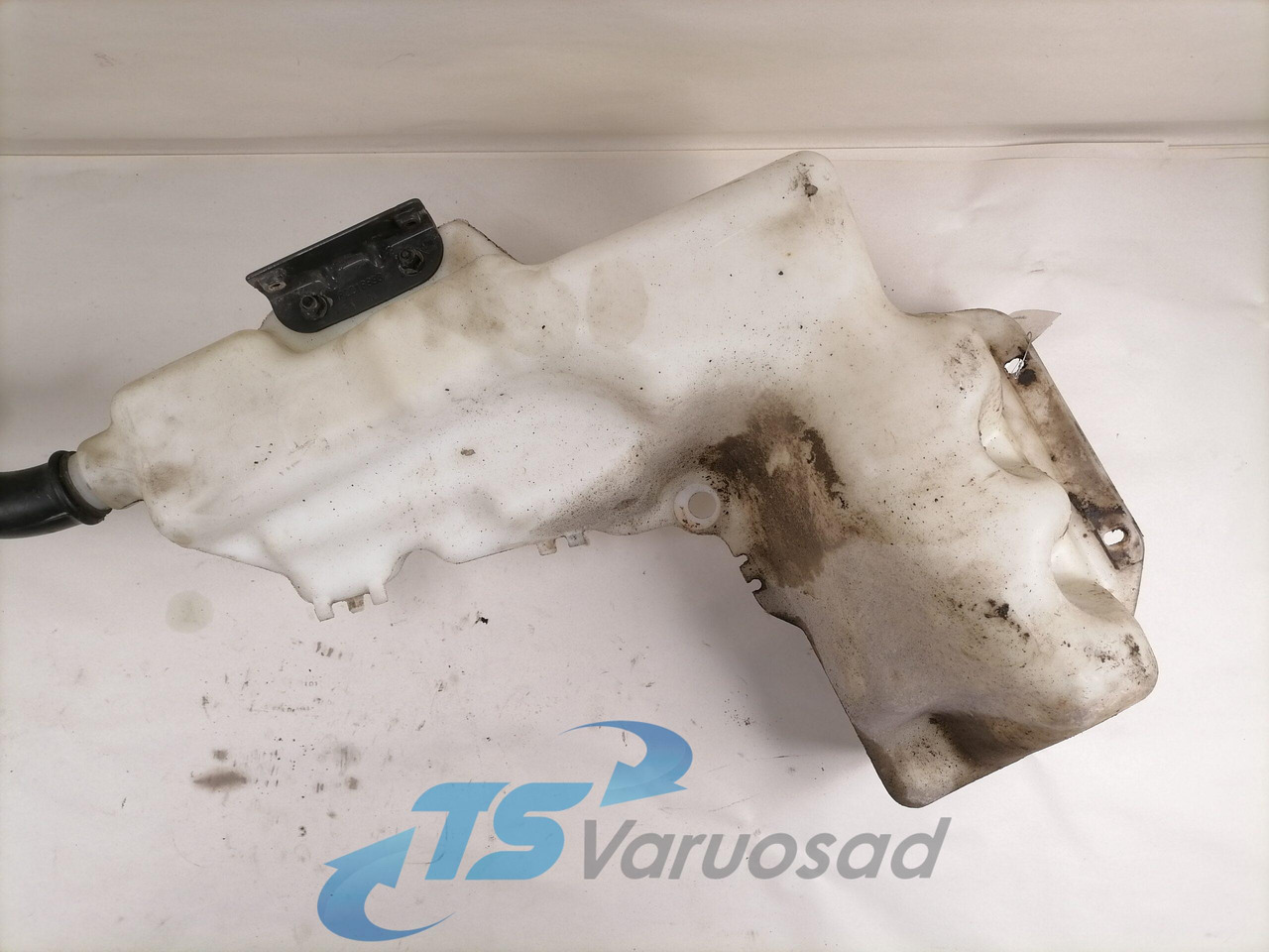 Volvo Windscreen washer fluid tank 84092259 - Щетка стеклоочистителя для Грузовиков: фото 5 Volvo Windscreen washer fluid tank 84092259 - Щетка стеклоочистителя для Грузовиков: фото 5