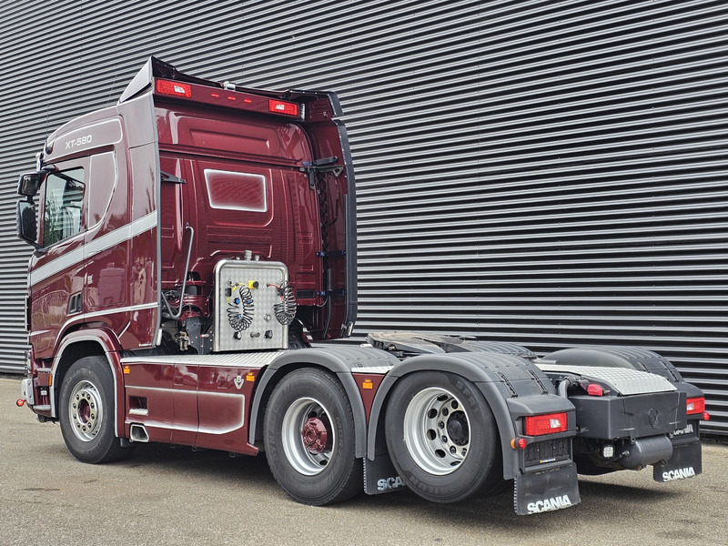 Scania R580 V8 XT / 6x2 BOOGIE / RETARDER / HYDRAULIC / 80T - Тягач: фото 3 Scania R580 V8 XT / 6x2 BOOGIE / RETARDER / HYDRAULIC / 80T - Тягач: фото 3