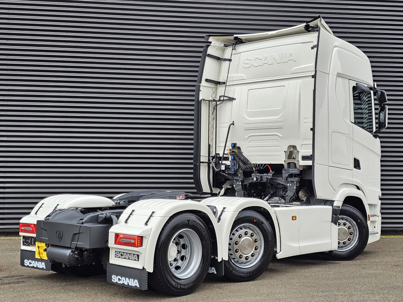 Scania S460 / 6x2/4 / FULL AIR / RETARDER / PUSHER / 2 x PTO - Тягач: фото 4 Scania S460 / 6x2/4 / FULL AIR / RETARDER / PUSHER / 2 x PTO - Тягач: фото 4