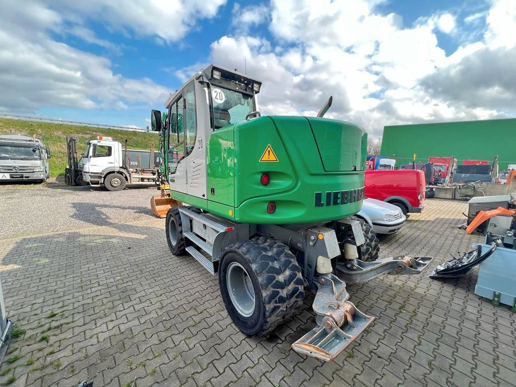Liebherr A 912 Compact 3X Löffel 3 X Buckets Liebherr A 912 Compact guter Zustand - Колёсный экскаватор: фото 4 Liebherr A 912 Compact 3X Löffel 3 X Buckets Liebherr A 912 Compact guter Zustand - Колёсный экскаватор: фото 4