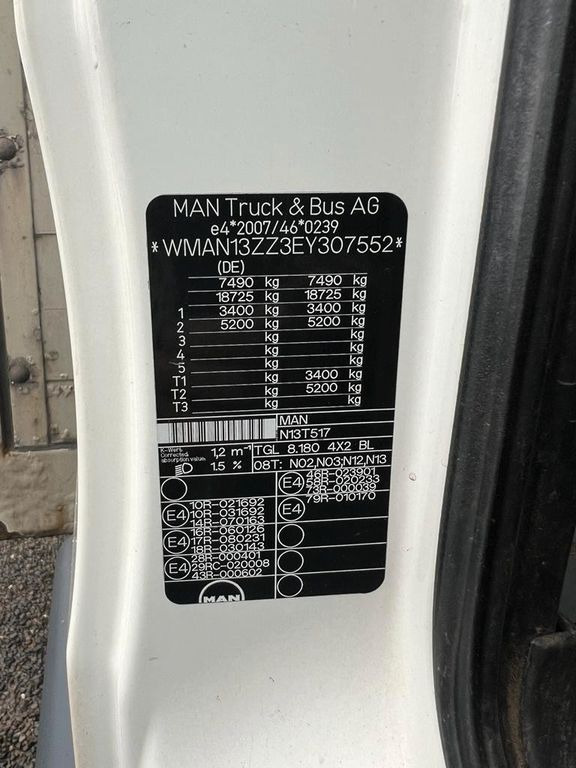 MAN 8.180 4X2 offene Pritsche MAN 8.180 4X2 offene Pritsche - Малотоннажный бортовой грузовик: фото 3 MAN 8.180 4X2 offene Pritsche MAN 8.180 4X2 offene Pritsche - Малотоннажный бортовой грузовик: фото 3