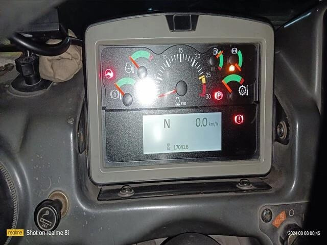 CAT 777E - Карьерный самосвал: фото 4 CAT 777E - Карьерный самосвал: фото 4