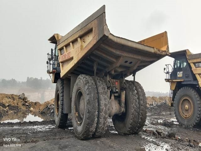 CAT 777E - Карьерный самосвал: фото 2 CAT 777E - Карьерный самосвал: фото 2