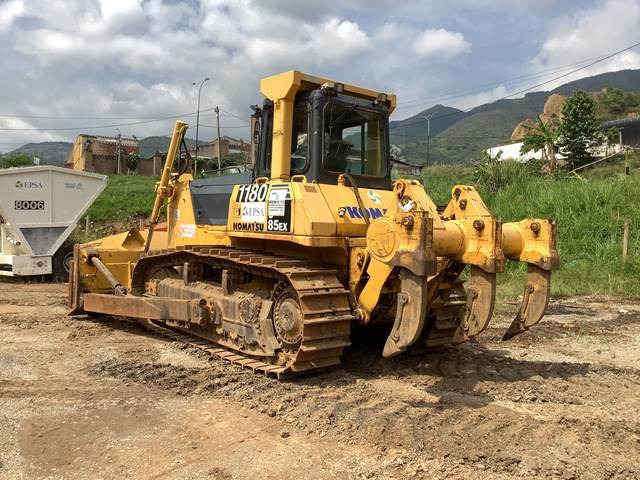Komatsu D85EX-15 - Бульдозер: фото 2 Komatsu D85EX-15 - Бульдозер: фото 2