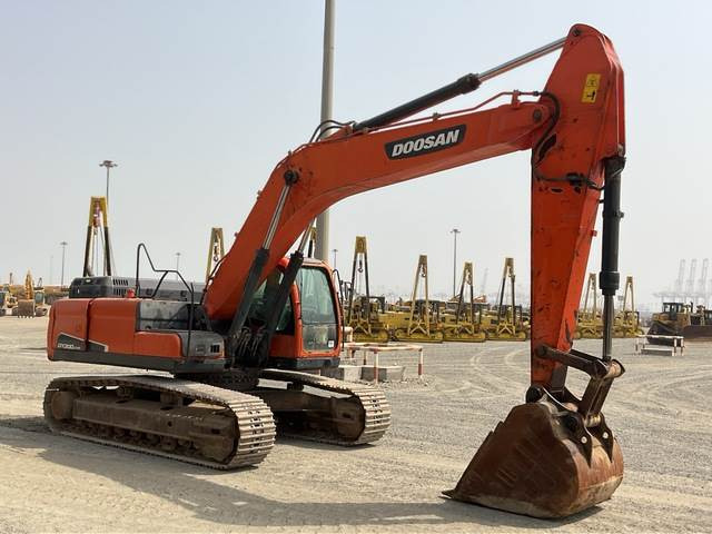Doosan DX300LC-9C - Гусеничный экскаватор: фото 4 Doosan DX300LC-9C - Гусеничный экскаватор: фото 4