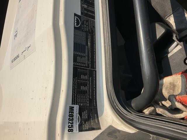 MAN TGA33.360 - Мусоровоз: фото 5 MAN TGA33.360 - Мусоровоз: фото 5