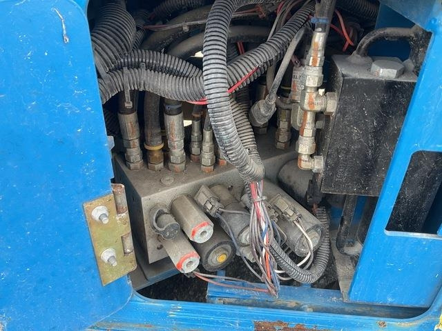 Ножничный подъемник Genie GS3232: фото 14 Ножничный подъемник Genie GS3232: фото 14