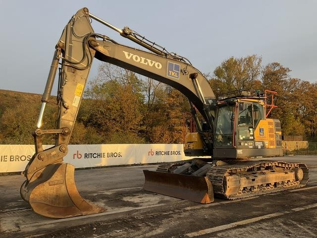 Volvo ECR355EL - Гусеничный экскаватор: фото 1 Volvo ECR355EL - Гусеничный экскаватор: фото 1