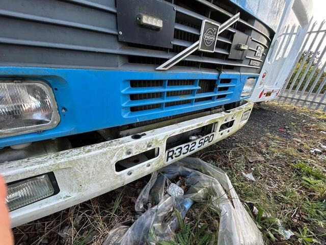 Автоманипулятор Volvo FL10: фото 10