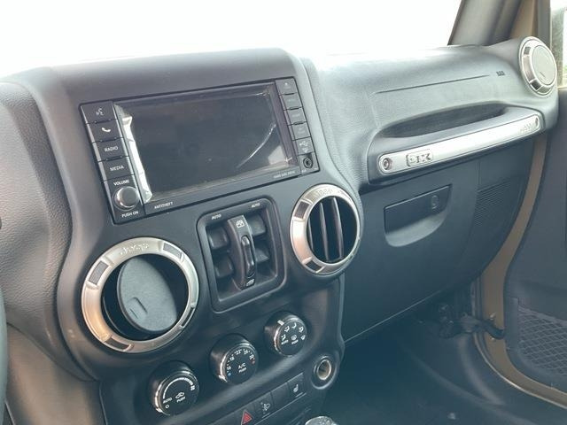 Легковой автомобиль Jeep Wrangler JK Command: фото 13