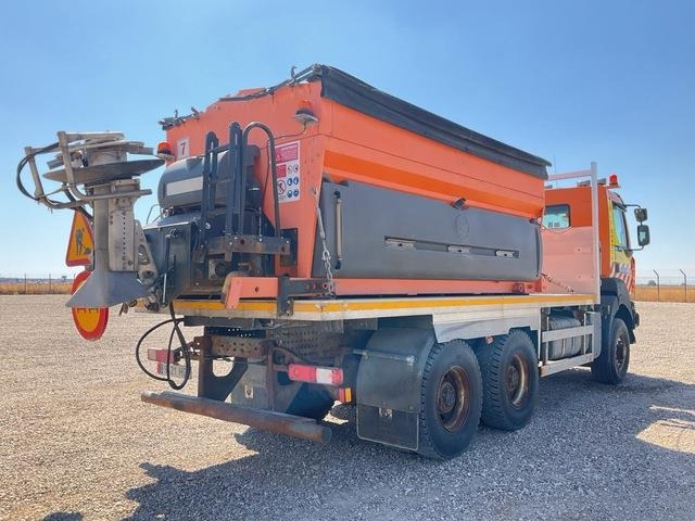 Renault Kerax 430DXI - Снегоуборочная машина: фото 3 Renault Kerax 430DXI - Снегоуборочная машина: фото 3