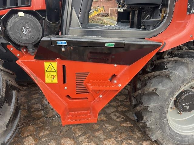 Траншеекопатель Ditch Witch RT125: фото 11 Траншеекопатель Ditch Witch RT125: фото 11