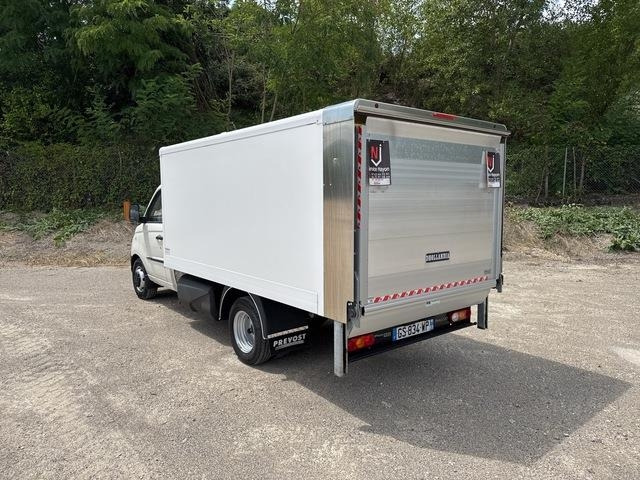 Piaggio Porter NP6 - Цельнометаллический фургон: фото 2 Piaggio Porter NP6 - Цельнометаллический фургон: фото 2