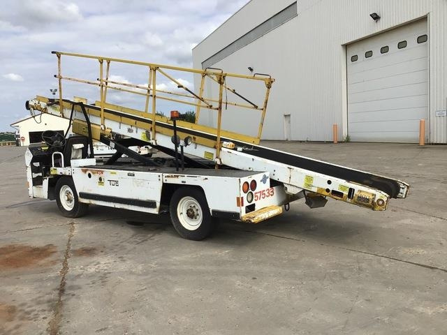 Tug T660-1 - Ленточный погрузчик багажа: фото 2 Tug T660-1 - Ленточный погрузчик багажа: фото 2