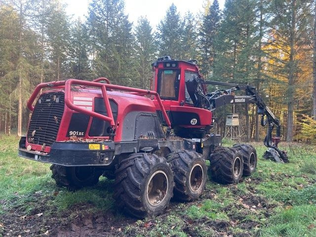 Komatsu XH901XC-6 - Харвестер: фото 3 Komatsu XH901XC-6 - Харвестер: фото 3