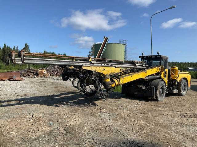 Atlas Copco E2C - Горнодобывающая техника: фото 1 Atlas Copco E2C - Горнодобывающая техника: фото 1