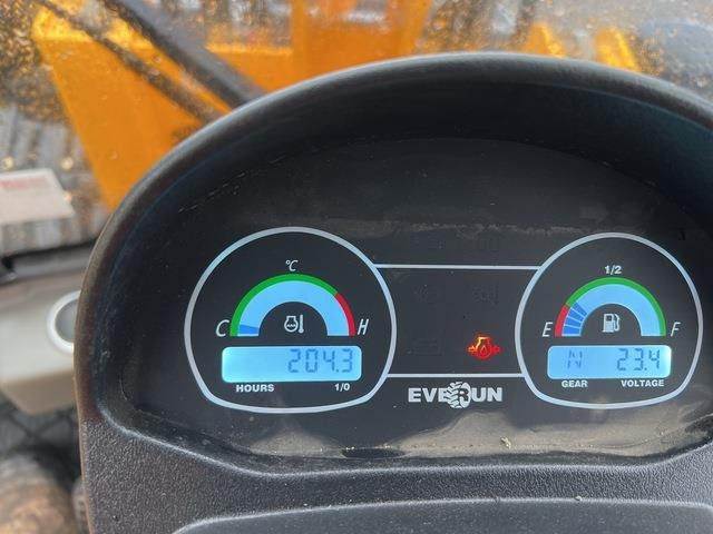 Колёсный погрузчик Everun R08 Pro: фото 7