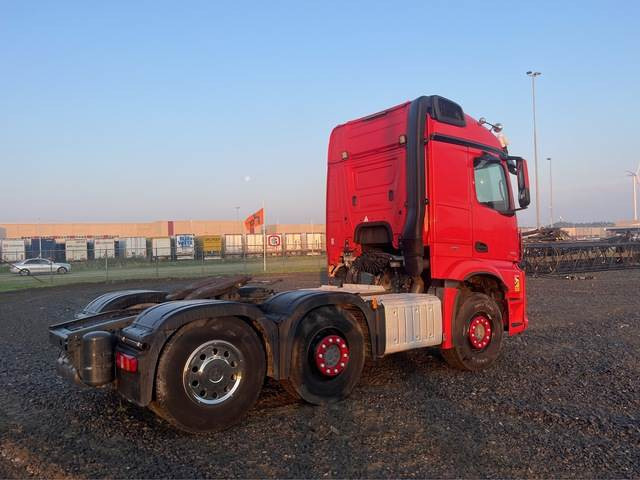 Mercedes-Benz Arocs 2751 - Тягач: фото 3 Mercedes-Benz Arocs 2751 - Тягач: фото 3