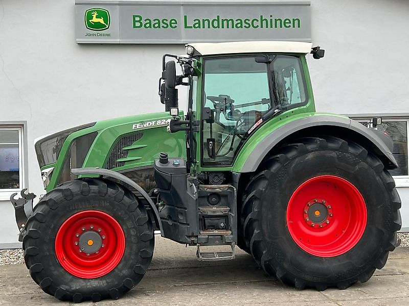 Fendt 824 Vario Profi Plus - Трактор: фото 1 Fendt 824 Vario Profi Plus - Трактор: фото 1