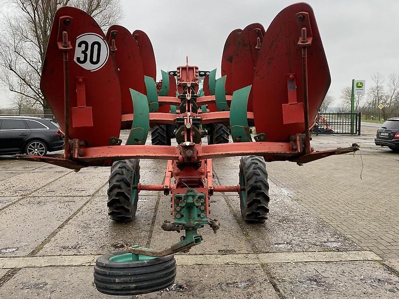 Kverneland PW-100-9 Karrenpflug 7Schar - Плуг: фото 4 Kverneland PW-100-9 Karrenpflug 7Schar - Плуг: фото 4
