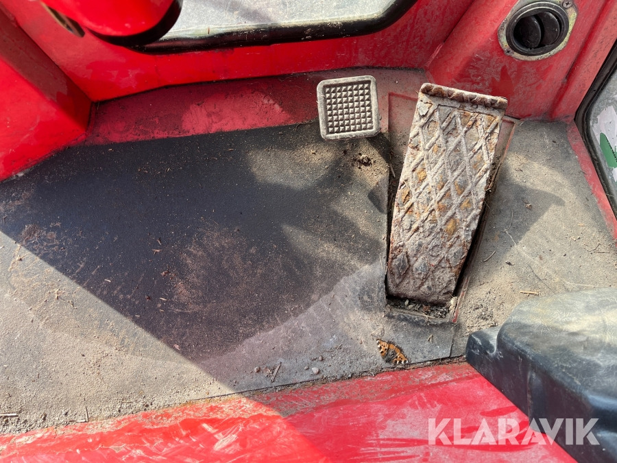 Коммунальный трактор Redskabsbærer HTF Boxer 4wd med kost: фото 10