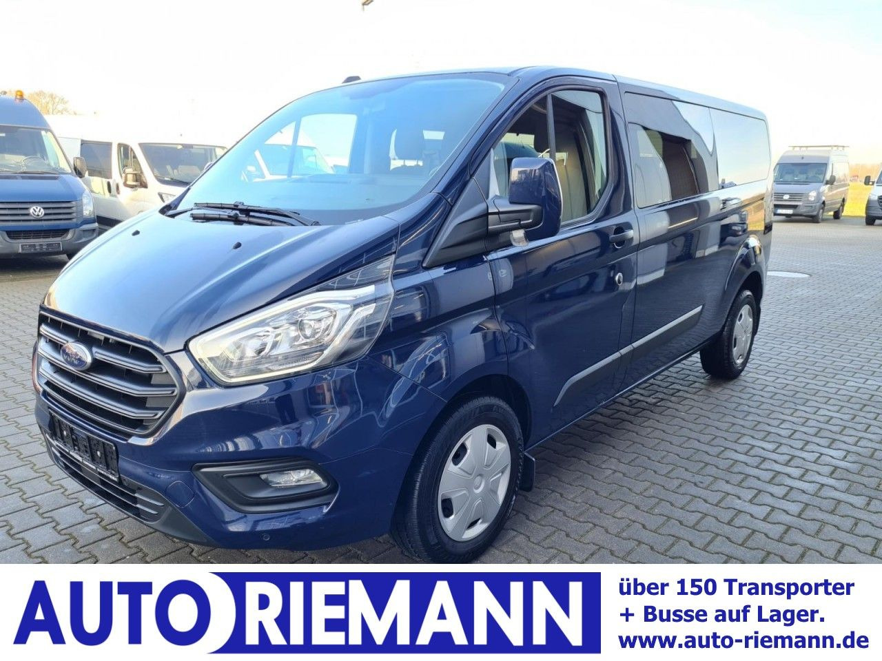 Ford Custom Kombi 320 L2 Trend 9 Sitze KLIMA PDC TEMP - Пассажирский фургон: фото 1 Ford Custom Kombi 320 L2 Trend 9 Sitze KLIMA PDC TEMP - Пассажирский фургон: фото 1