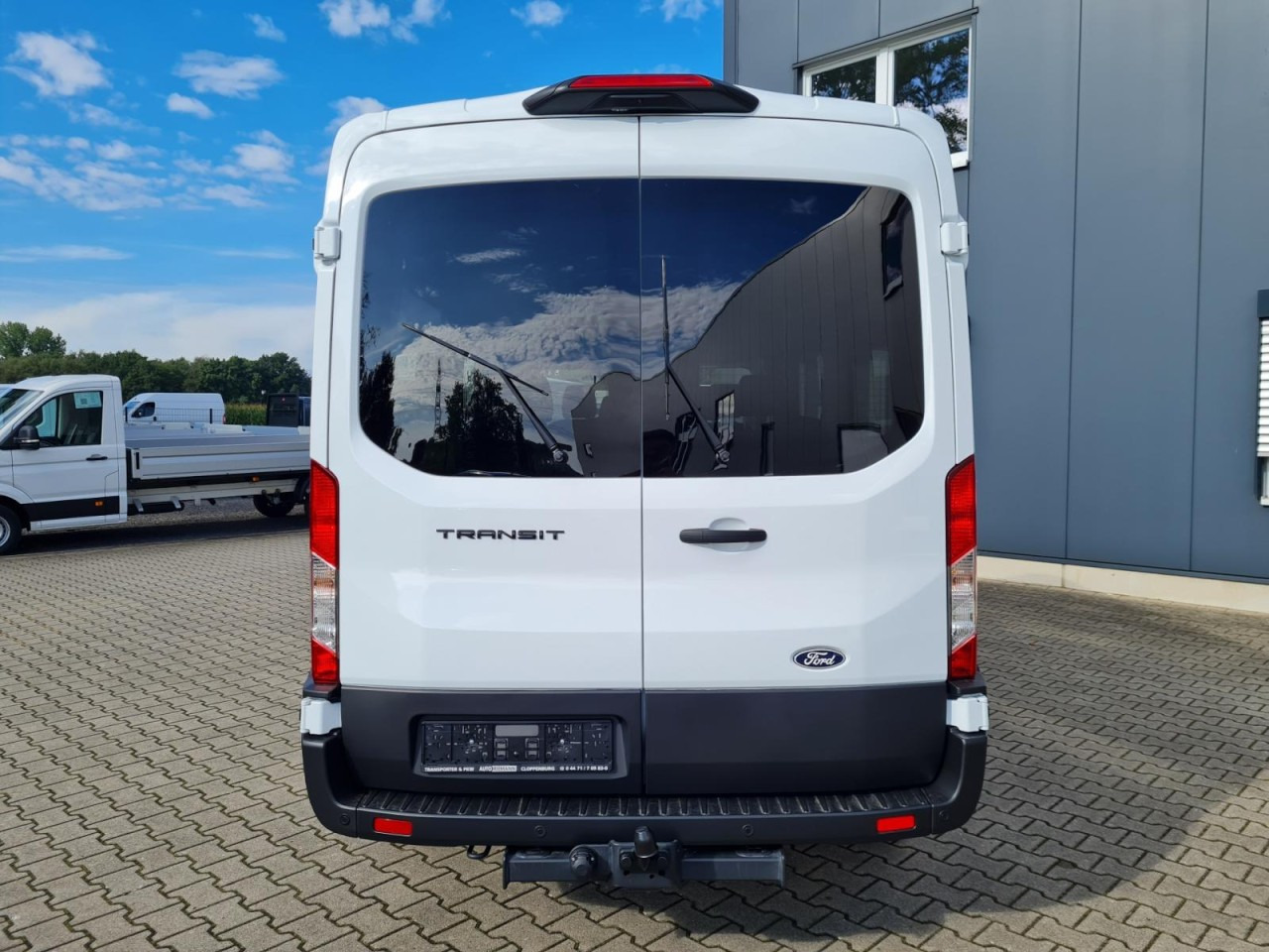 Ford Transit 350 Kombi 9-Sitze L3 AG Trend AHK KAMERA - Микроавтобус, Пассажирский фургон: фото 5 Ford Transit 350 Kombi 9-Sitze L3 AG Trend AHK KAMERA - Микроавтобус, Пассажирский фургон: фото 5
