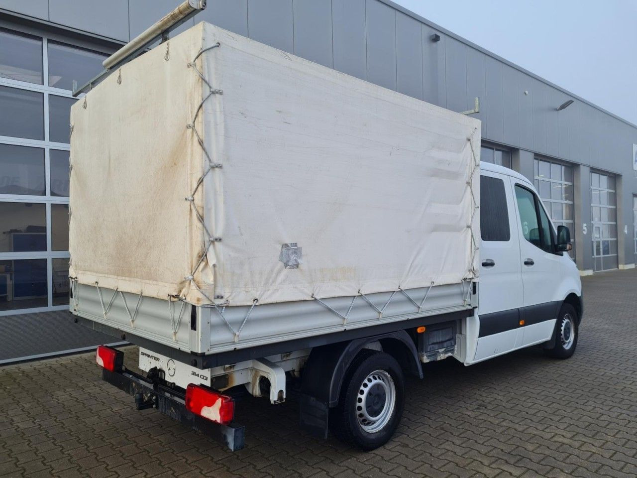 Mercedes-Benz Sprinter 314 DOKA MR RWD Plane AHK NAVI TACHOGRA - Тентованный фургон, Грузопассажирский фургон: фото 4 Mercedes-Benz Sprinter 314 DOKA MR RWD Plane AHK NAVI TACHOGRA - Тентованный фургон, Грузопассажирский фургон: фото 4