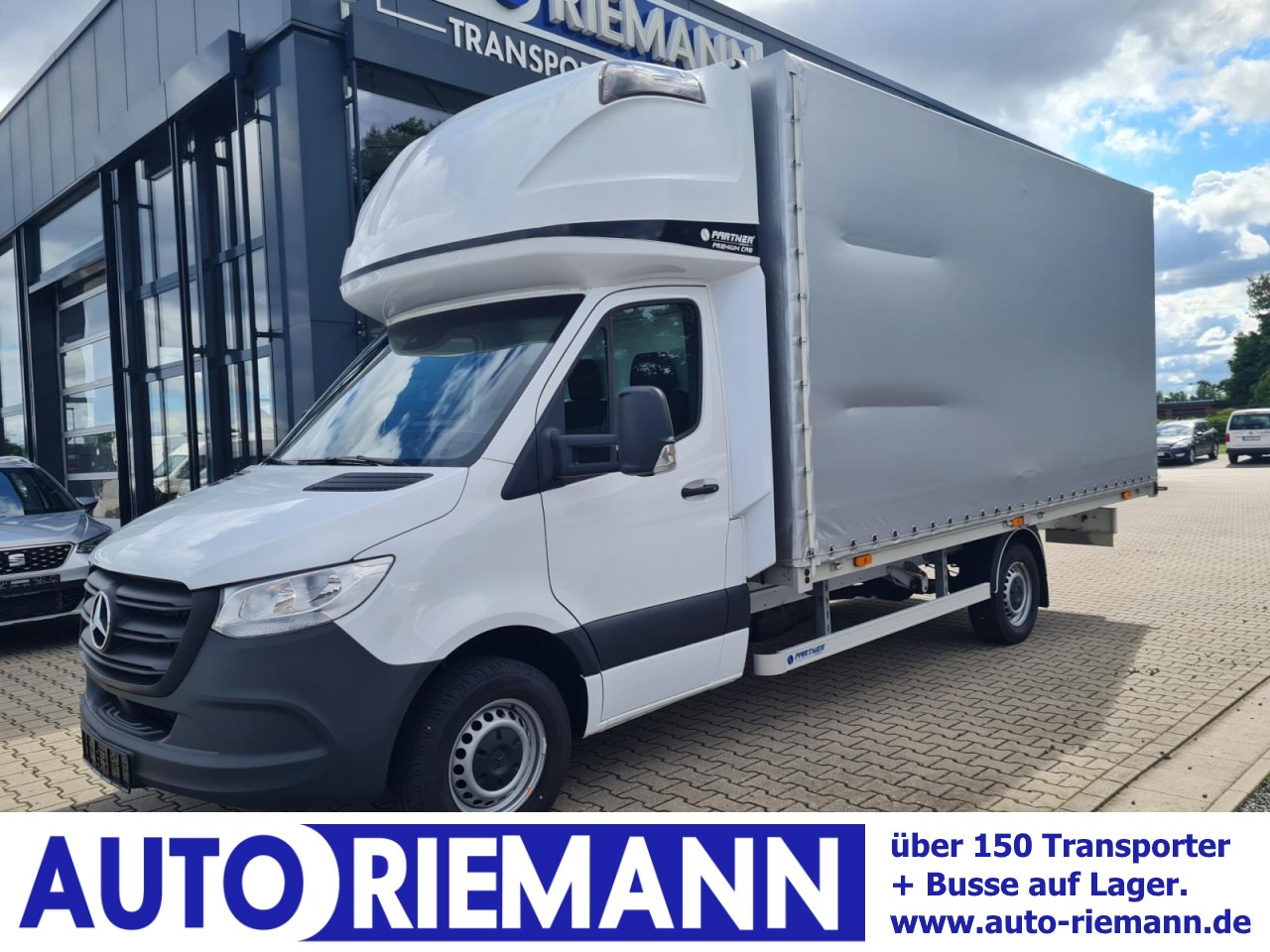 Mercedes-Benz Sprinter 317 Pritsche Plane Schlafkab RWD 10 Pal - Тентованный фургон: фото 1 Mercedes-Benz Sprinter 317 Pritsche Plane Schlafkab RWD 10 Pal - Тентованный фургон: фото 1