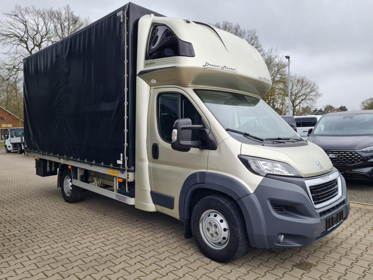 Peugeot Boxer Pritsche L4 Schiebe Plane Schlafkab Luftfe - Тентованный фургон: фото 3 Peugeot Boxer Pritsche L4 Schiebe Plane Schlafkab Luftfe - Тентованный фургон: фото 3