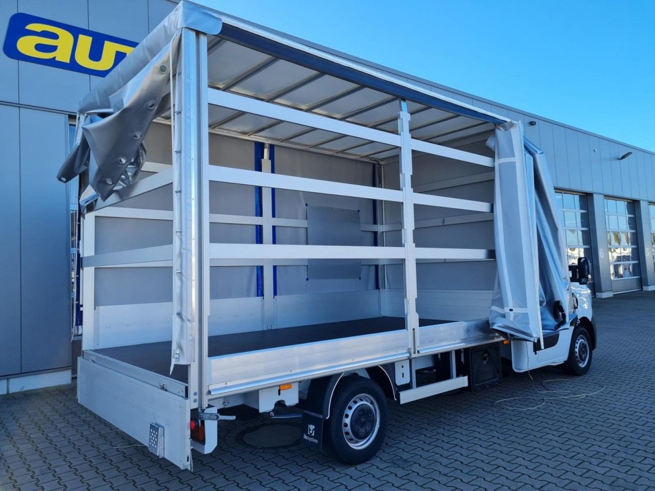 Renault Master 3,5t Pritsche L3 Schiebeplane ERGO TEMPOM - Тентованный фургон: фото 5 Renault Master 3,5t Pritsche L3 Schiebeplane ERGO TEMPOM - Тентованный фургон: фото 5