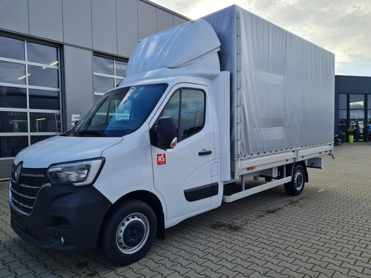 Renault Master 3,5t Pritsche Schiebe Plane ERGO KLIMA TE - Тентованный фургон: фото 3 Renault Master 3,5t Pritsche Schiebe Plane ERGO KLIMA TE - Тентованный фургон: фото 3