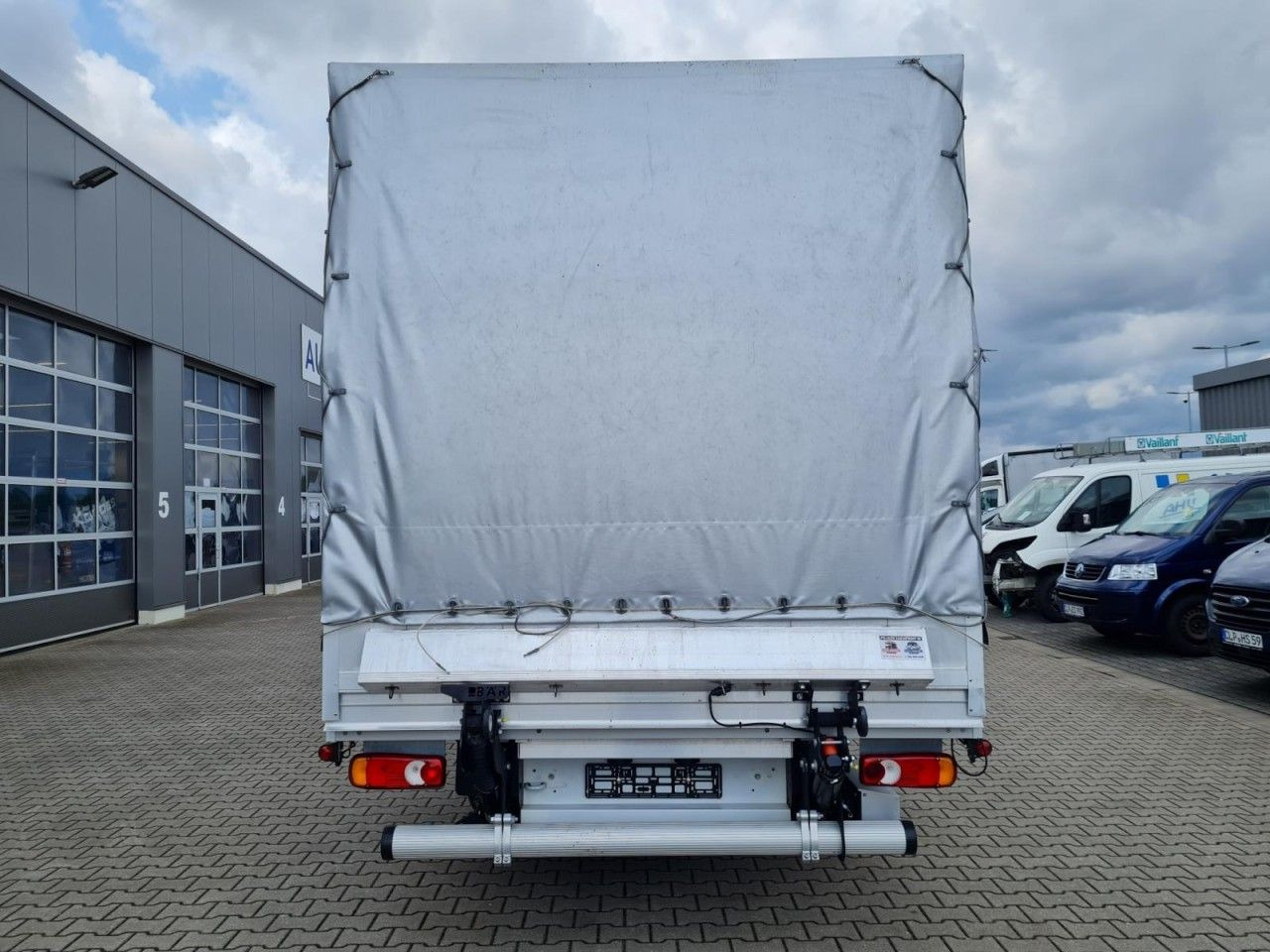 Renault Master 3,5t Pritsche dCi Plane Schlafkab. LBW - Тентованный фургон: фото 5 Renault Master 3,5t Pritsche dCi Plane Schlafkab. LBW - Тентованный фургон: фото 5