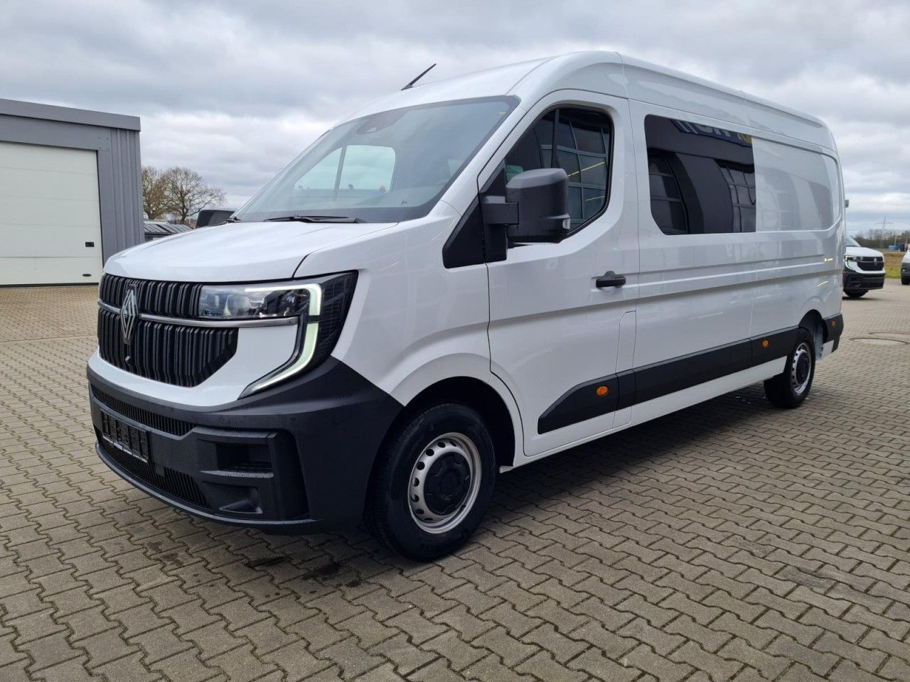 Renault Master 35 Kasten L3 Doka 7-Sitze KLIMA TEMPOMAT - Цельнометаллический фургон, Грузопассажирский фургон: фото 2 Renault Master 35 Kasten L3 Doka 7-Sitze KLIMA TEMPOMAT - Цельнометаллический фургон, Грузопассажирский фургон: фото 2