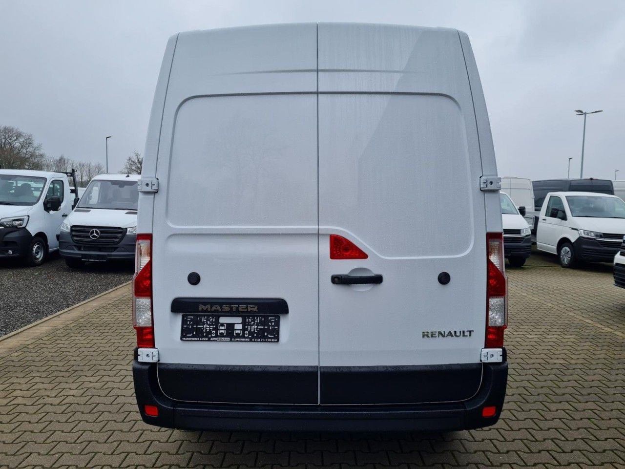 Renault Master 35 Kasten L3H2 PDC KLIMA KOMFORT Navi App - Цельнометаллический фургон: фото 5 Renault Master 35 Kasten L3H2 PDC KLIMA KOMFORT Navi App - Цельнометаллический фургон: фото 5
