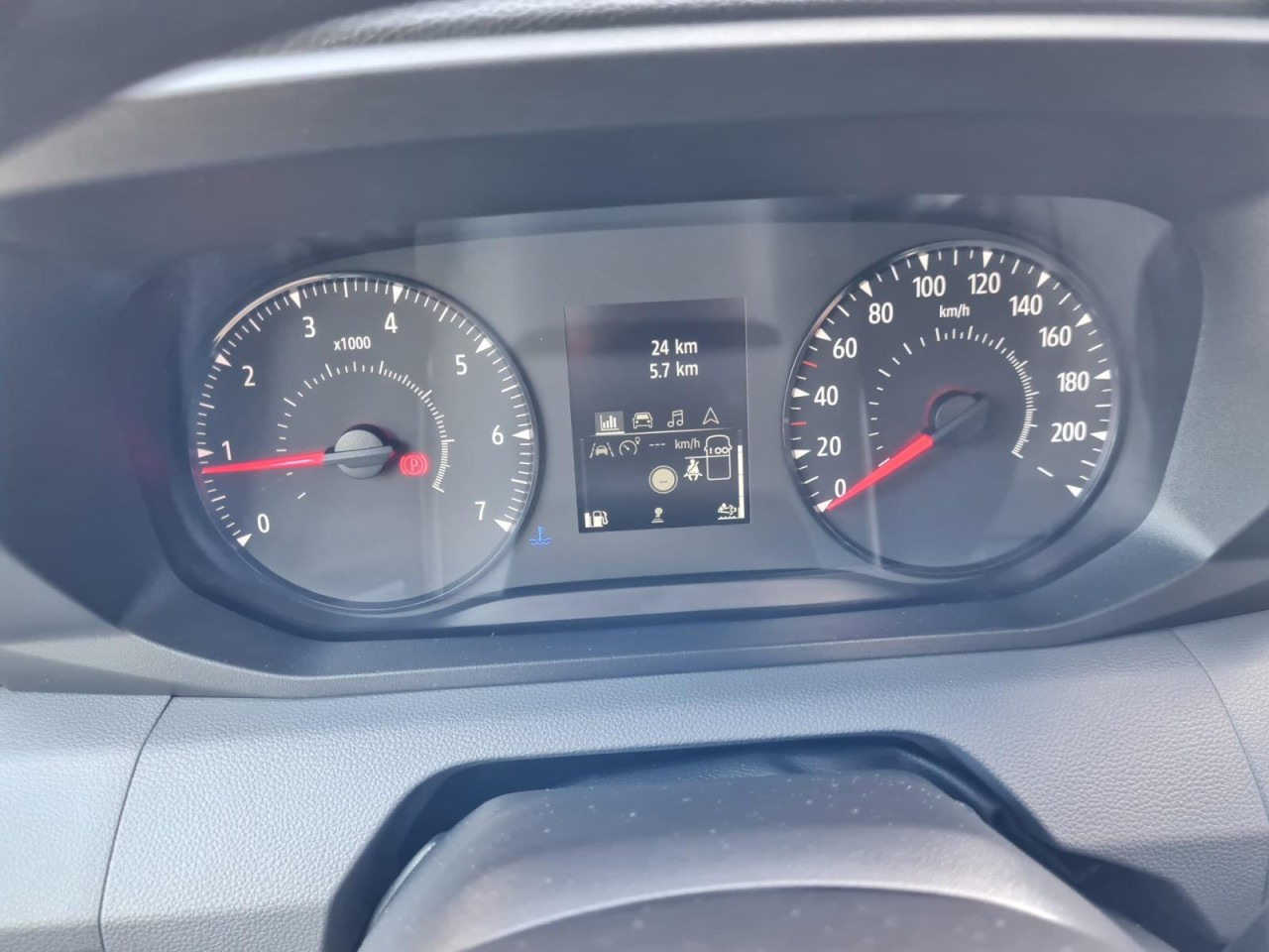 Малотоннажный бортовой грузовик Renault Master 35 Pritsche Kipper AHK 3,5to LUFTFEDERUNG: фото 11