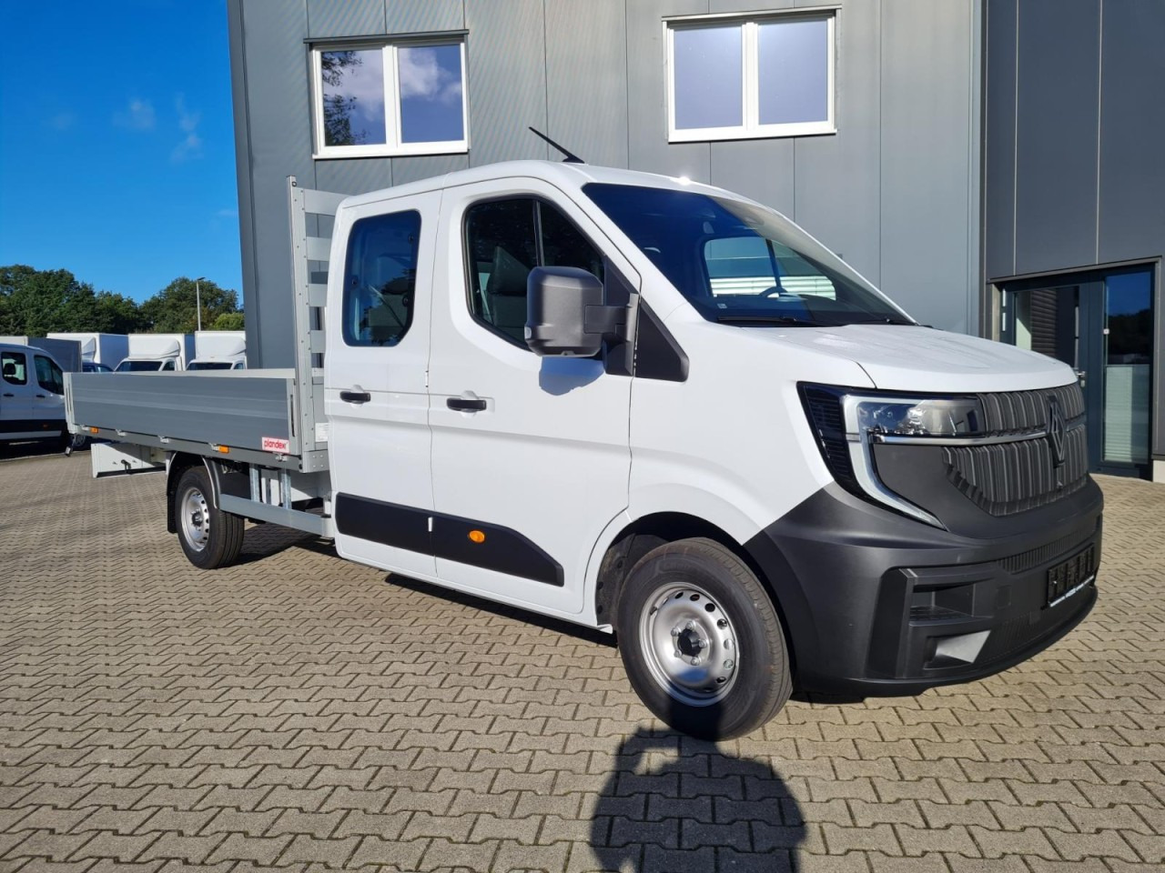 Renault Master New 3,5t Doka dCi 170 L3H1 Lang - Малотоннажный бортовой грузовик, Грузопассажирский фургон: фото 3 Renault Master New 3,5t Doka dCi 170 L3H1 Lang - Малотоннажный бортовой грузовик, Грузопассажирский фургон: фото 3