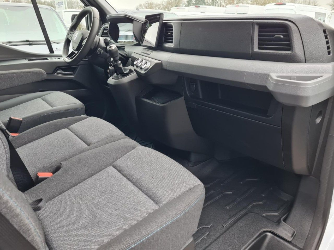Фургон с закрытым кузовом Renault New Master 35 Möbel Koffer KLIMA LUFTFEDER TEMPO: фото 13