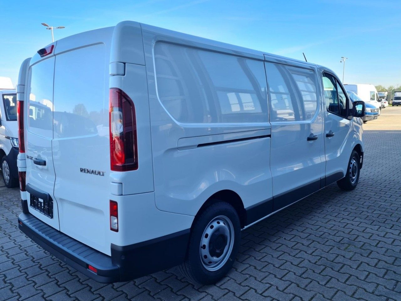 Renault Trafic Kühlkasten dCi 130 L2H1 3,0t Navi App Kli - Фургон-рефрижератор: фото 5 Renault Trafic Kühlkasten dCi 130 L2H1 3,0t Navi App Kli - Фургон-рефрижератор: фото 5