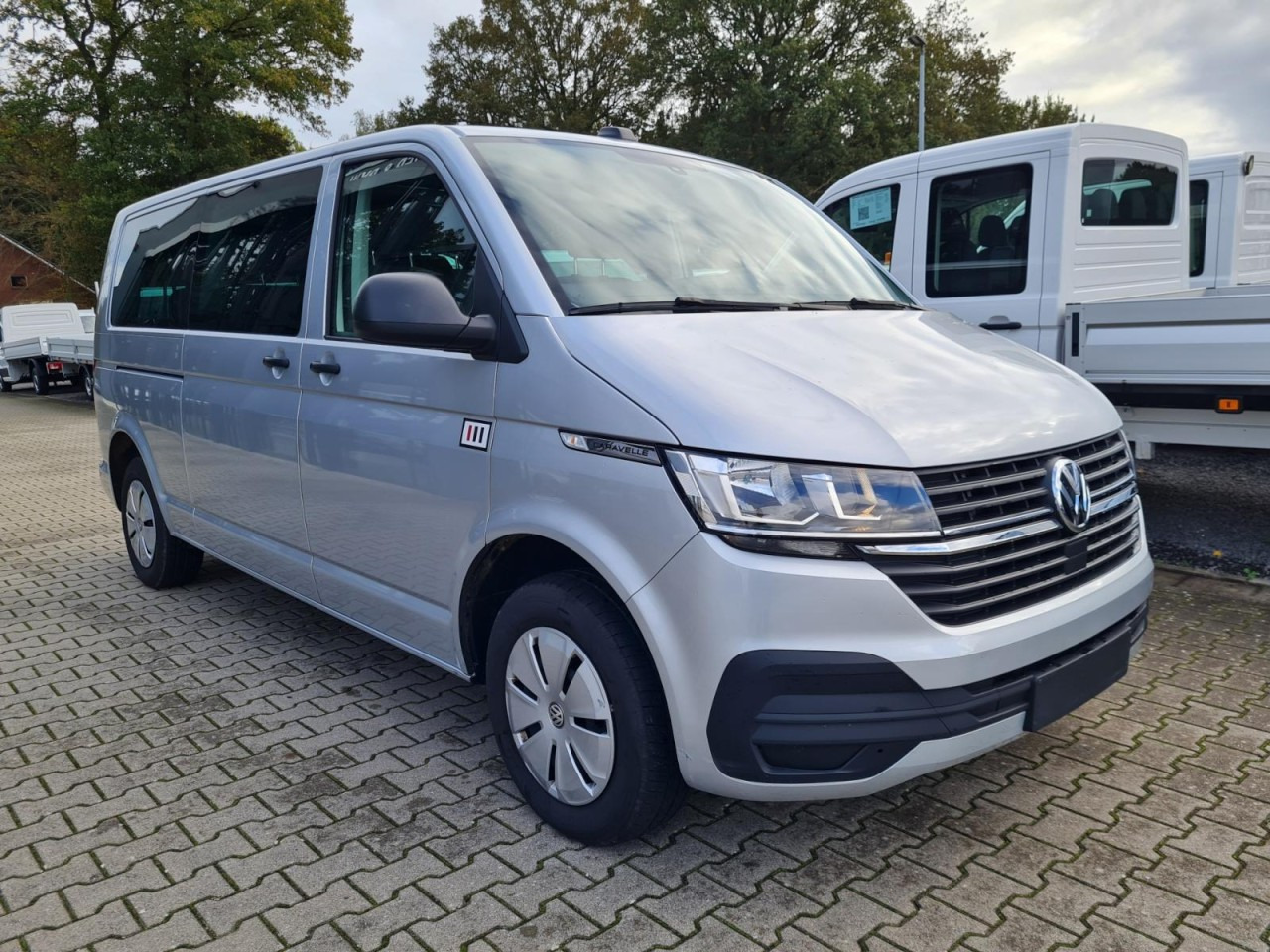 VW Volkswagen T6.1 Caravelle TDI lang 9 Sitzer 2 Schiebetüren Trendl. - Микроавтобус, Пассажирский фургон: фото 3 VW Volkswagen T6.1 Caravelle TDI lang 9 Sitzer 2 Schiebetüren Trendl. - Микроавтобус, Пассажирский фургон: фото 3