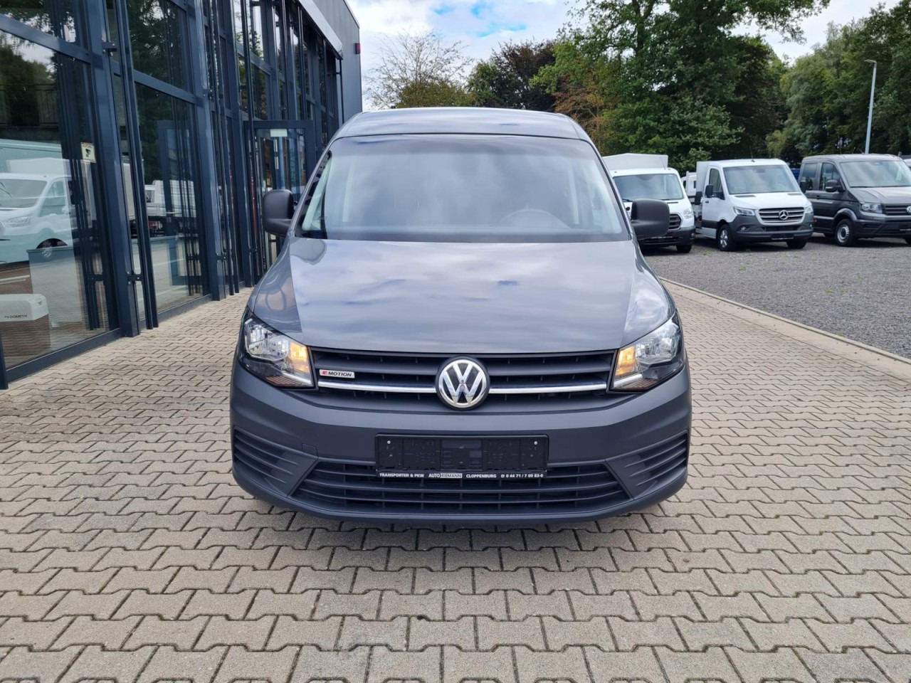 Volkswagen Caddy Kombi 4Motion TDi 5-Sitze KLIMA STHZ TEMPOMAT - Грузопассажирский фургон: фото 2 Volkswagen Caddy Kombi 4Motion TDi 5-Sitze KLIMA STHZ TEMPOMAT - Грузопассажирский фургон: фото 2