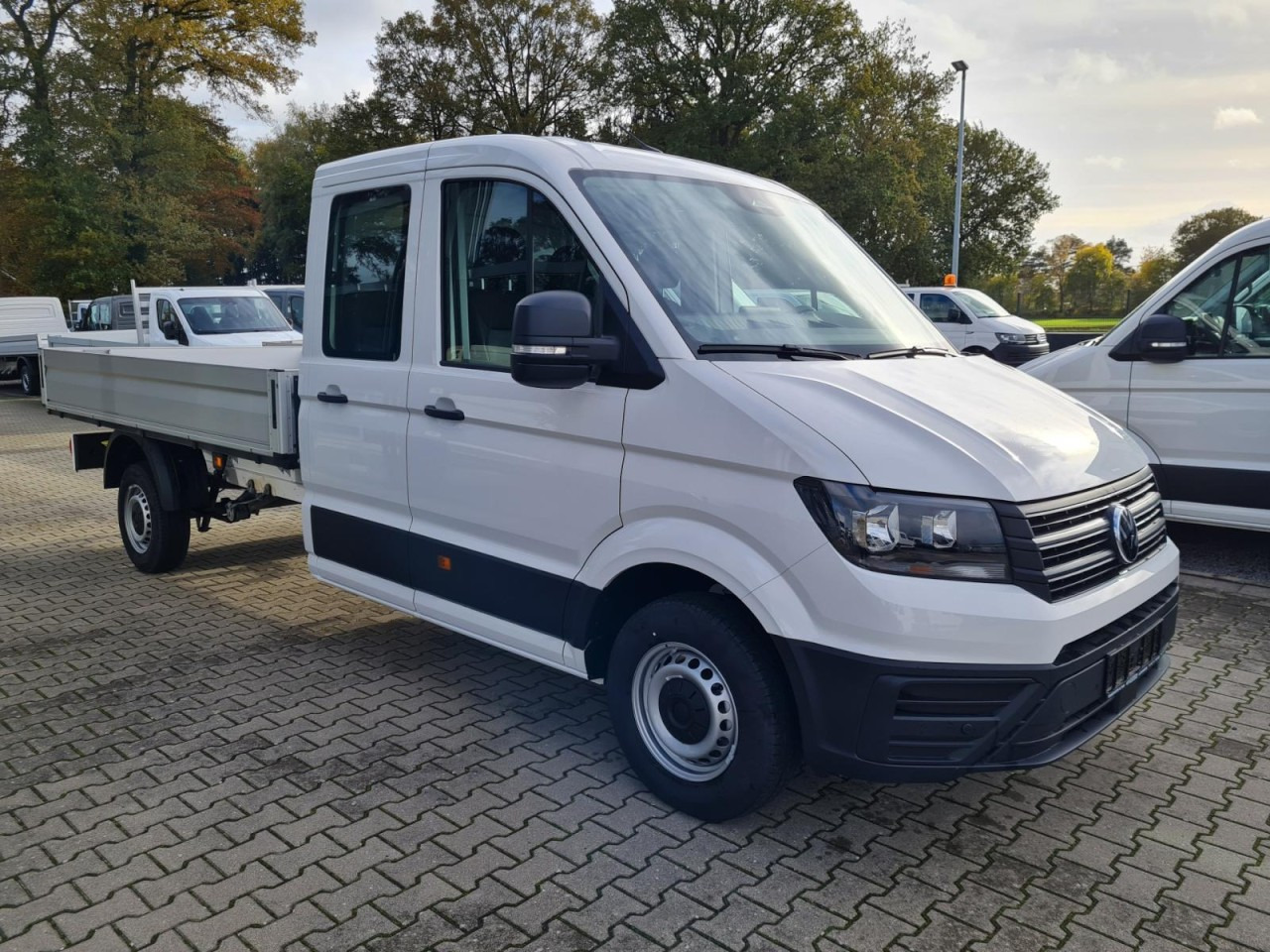 Volkswagen Crafter 35 Doka TDI L4 lang KLIMA TEMPOMAT - Малотоннажный бортовой грузовик, Грузопассажирский фургон: фото 3 Volkswagen Crafter 35 Doka TDI L4 lang KLIMA TEMPOMAT - Малотоннажный бортовой грузовик, Грузопассажирский фургон: фото 3