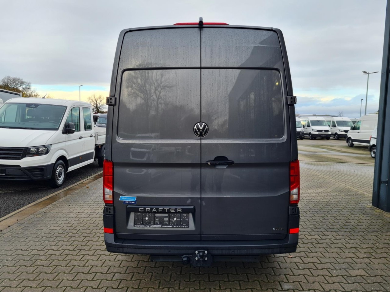 Volkswagen Crafter 35 Kasten MR L3H3 AG 4MOTION AHK LED KAMERA - Цельнометаллический фургон: фото 5 Volkswagen Crafter 35 Kasten MR L3H3 AG 4MOTION AHK LED KAMERA - Цельнометаллический фургон: фото 5