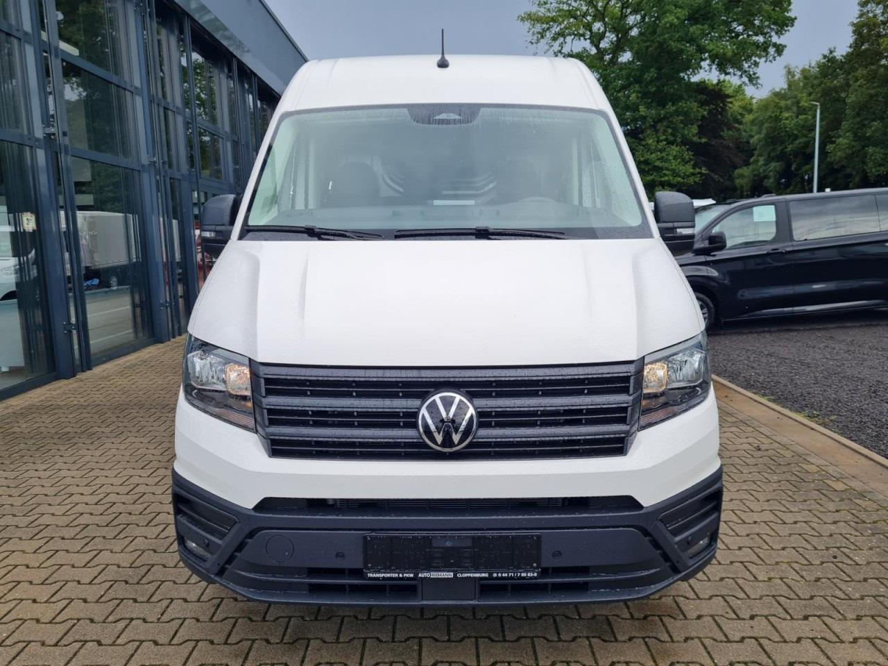 Volkswagen Crafter 35 Kasten TDI MR L3H3 PDC KLIMA TEMPOMAT - Цельнометаллический фургон: фото 2 Volkswagen Crafter 35 Kasten TDI MR L3H3 PDC KLIMA TEMPOMAT - Цельнометаллический фургон: фото 2